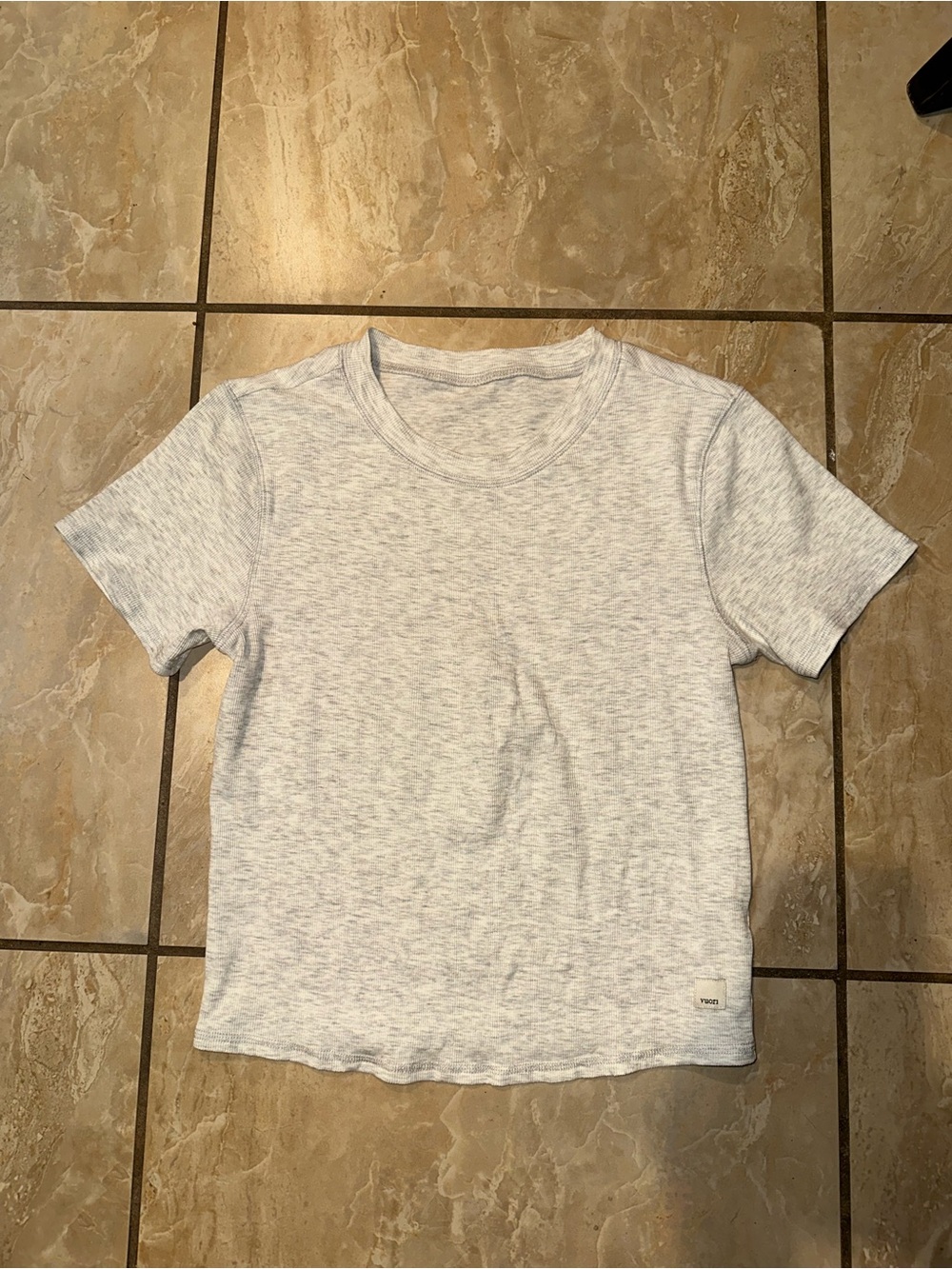 Light Gray Vuori Ribbed Short Sleeve Size M